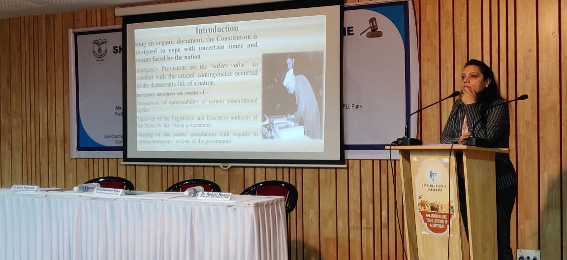 Seminar on Comparative Constitutional Law
